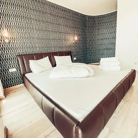 Admiral Sky Deluxe Apartman Apartament *