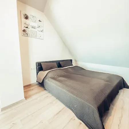Admiral Sky Deluxe Apartman Apartament Siófok