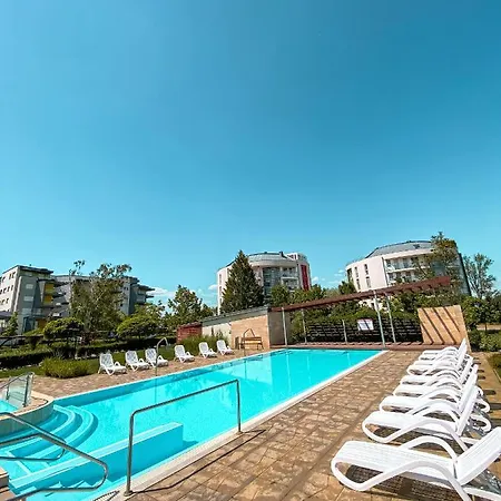 Admiral Sky Deluxe Apartman * Siófok