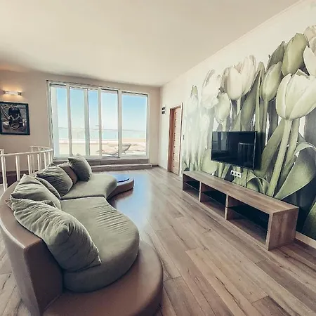 Admiral Sky Deluxe Apartman Siófok