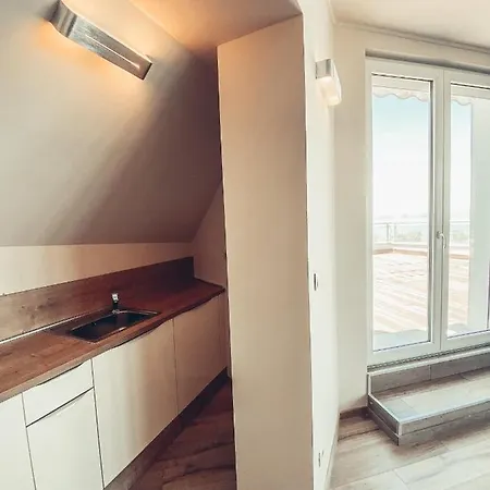 Apartament Admiral Sky Deluxe Apartman *