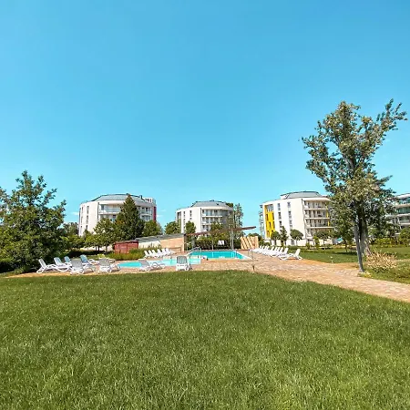 Apartament Admiral Sky Deluxe Apartman *