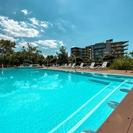 Admiral Sky Deluxe Apartman Siófok